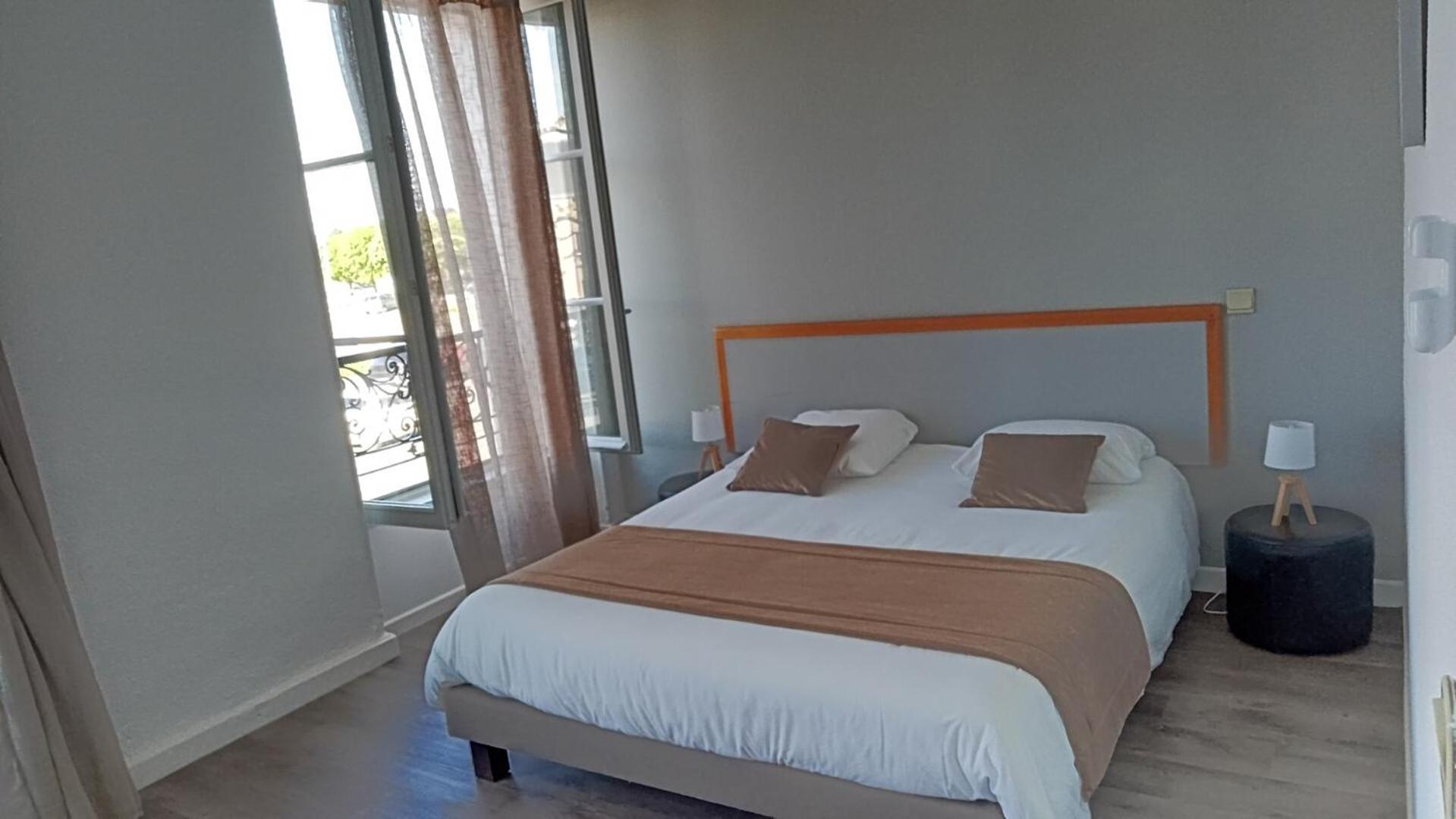 Hotel De France Vatan Ngoại thất bức ảnh